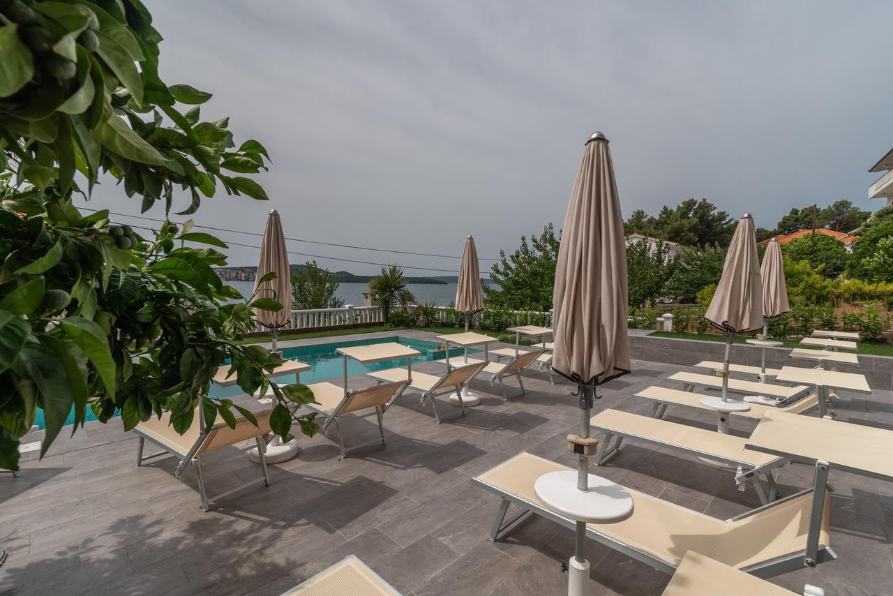 Villa Ana Τρογκίρ Εξωτερικό φωτογραφία
