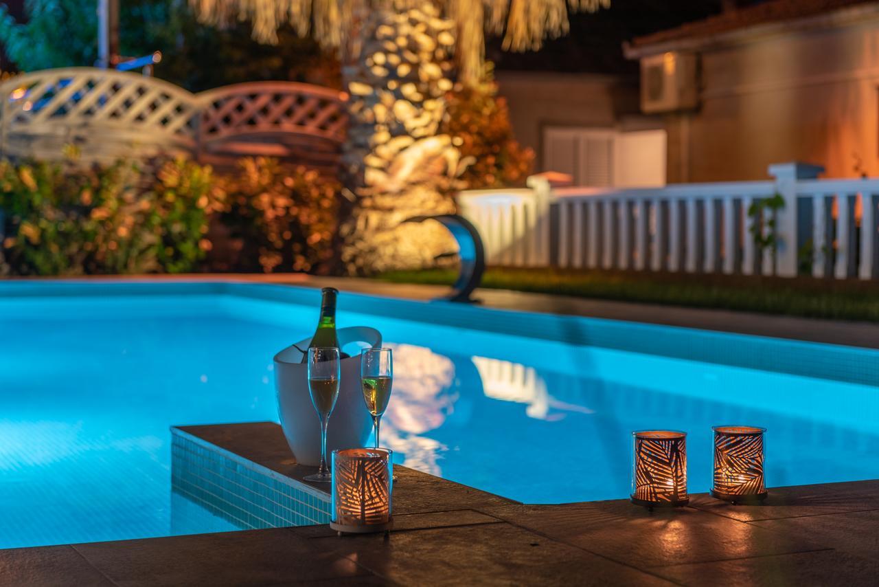 Villa Ana Τρογκίρ Εξωτερικό φωτογραφία